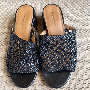 Cloudwalkers By Avenue Size 7W Black Sandals